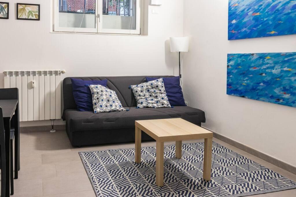 Staurenghi Blue Apartment Varese Exterior foto
